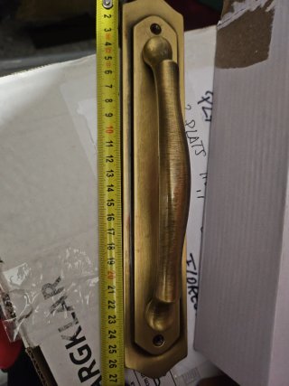 7 MANILLAS DE PUERTA DORADAS