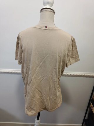 Camiseta Tommy Hilfiger Beige Talla L nueva