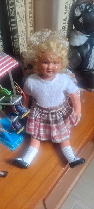 Muñeca antigua Petitcollin celuloide