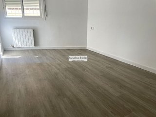 Piso en venta en Franqueses del Vallès, les