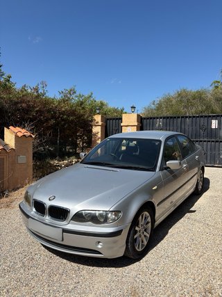 BMW 318i