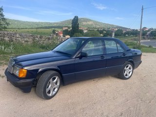 Mercedes-Benz 190 w201 1.8 gasolina  1990
