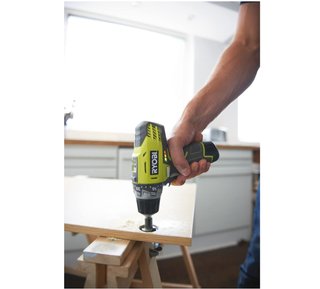 Taladro atornillador Ryobi 12V 30Nm con 2 baterías