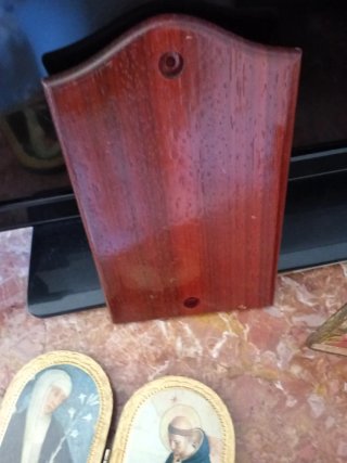 Croce in legno con icone