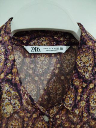Camisa Zara Estampada Morado y Dorado