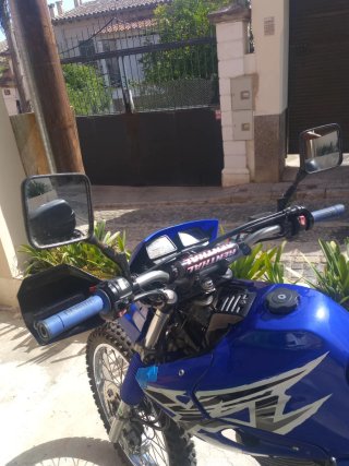 Yamaha XT 600 E 4TB 2002 Azul