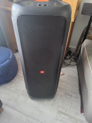 JBL Partybox 1000 Negra