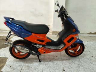 Peugeot Speedfight 2 Scooter