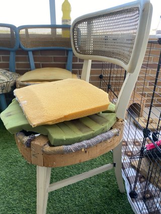 Lote 4 sillas ratán clásicas madera