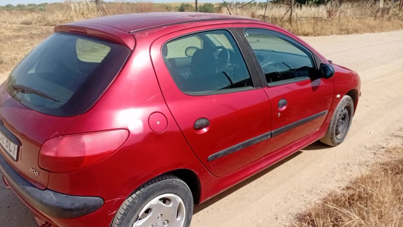 Peugeot 206 2007 - foto 1