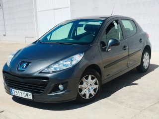 Peugeot 207 1.4i 2010