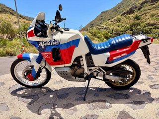 Honda Africa Twin RD04