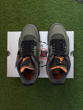 Nike Jordan 4 Undefeated