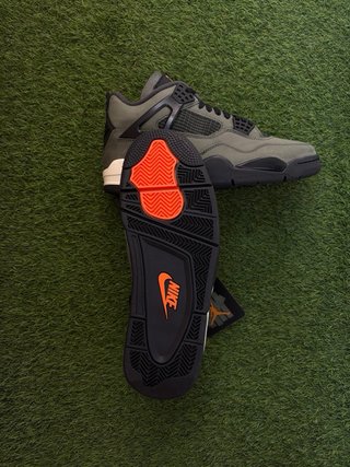 Nike Jordan 4 Undefeated