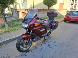 Honda Pan European st 1.100 color burdeos