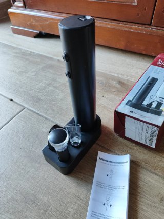 Estuche Eléctrico para Vino Nuevo a estrenar