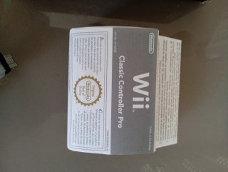 Goldeneye 007 Wii + Mando Dorado - edición especia