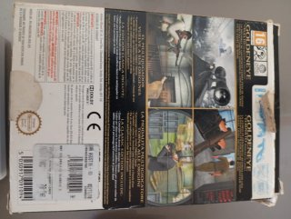 Goldeneye 007 Wii + Mando Dorado - edición especia