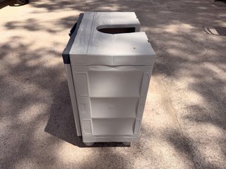Mueble de baño ZAG gris y blanco