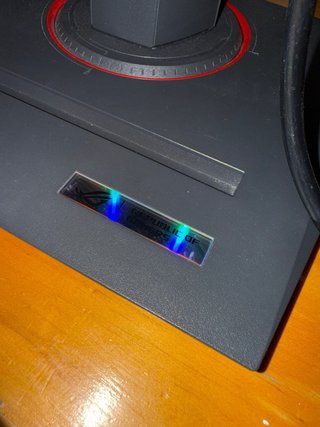 Monitor Asus ROG Strix XG27UCS