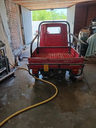 Motocarro Piaggio Ape 50 Triciclo Rojo