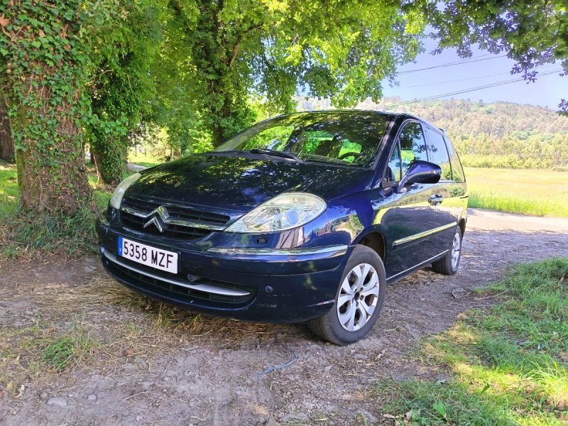 OCASION ,Citroen C8 136cv 7 plazas - foto 1