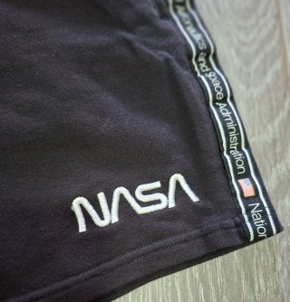 Pantalon corto H&M NASA