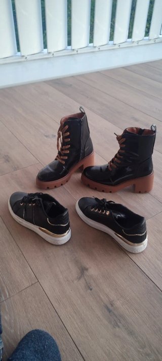 Botines Marypaz y REGALO deportivas T40