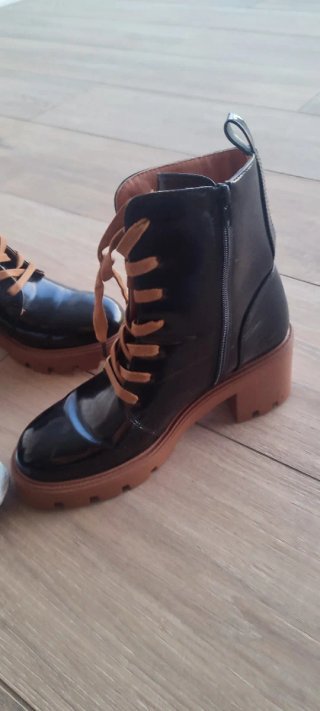 Botines Marypaz y REGALO deportivas T40