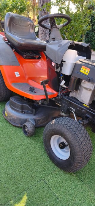 Tractor cortacésped