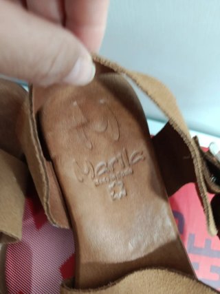 Sandalias Camel Piel