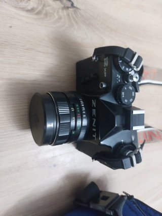 Cámara Zenit 12 XP con objetivo Helios