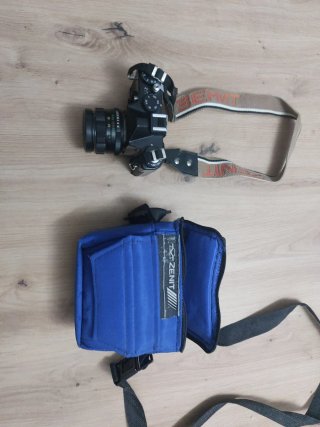Cámara Zenit 12 XP con objetivo Helios