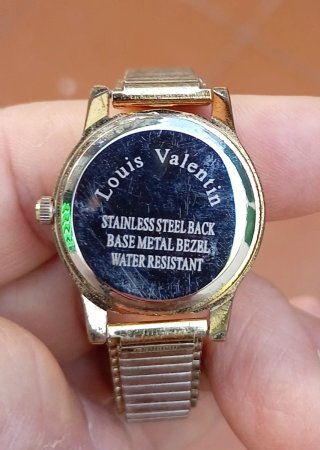 Reloj Louis Valentin Mujer Dorado