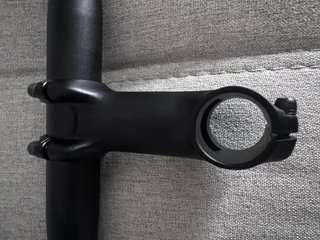 Manillar y potencia Bontrager Elite VR-C.