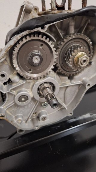 Motor AM6