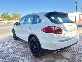 Porsche Cayenne 2014
