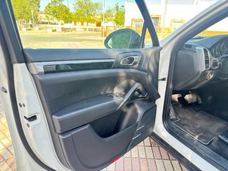 Porsche Cayenne 2014