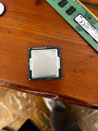 Placa Lenovo CIB85M + Intel Core i5-4460
