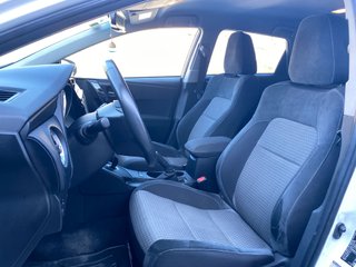 Toyota Auris Híbrido Feel Edition +Full Led +Navi