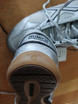 Zapatillas Munich Fútbol Sala Talla 44