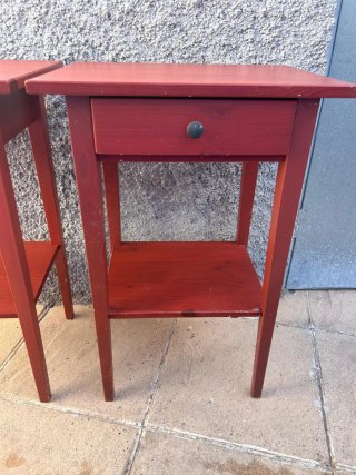 2 Comodini Rossi Ikea