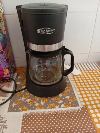 Cafetera San Ignacio Negra