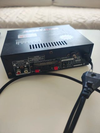 Amplificador 300W+300W Bluetooth