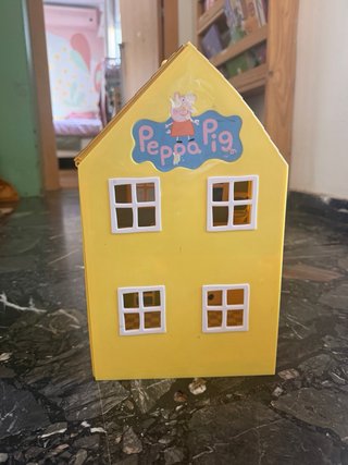 Lote Peppa Pig: Casa, Escuela, Caravana