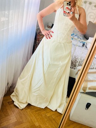 Vestido de Novia Beige/Blanco Se incluye cancán