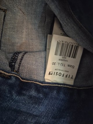 Pantalón vaquero Tifosi talla 30