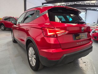 SEAT Arona en excelente estado.