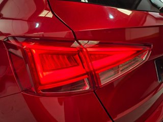 SEAT Arona en excelente estado.