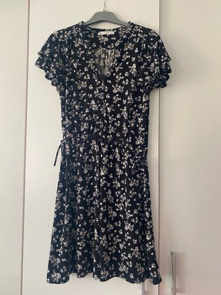 Vestido floral Mango